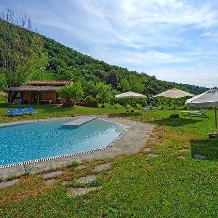 アパート Sleeps 6 T241296 フィリーネ・ヴァルダルノ